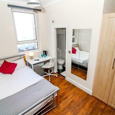 Private En-Suite Room @ Liverpool Street, Brick Ln Londres Exterior foto