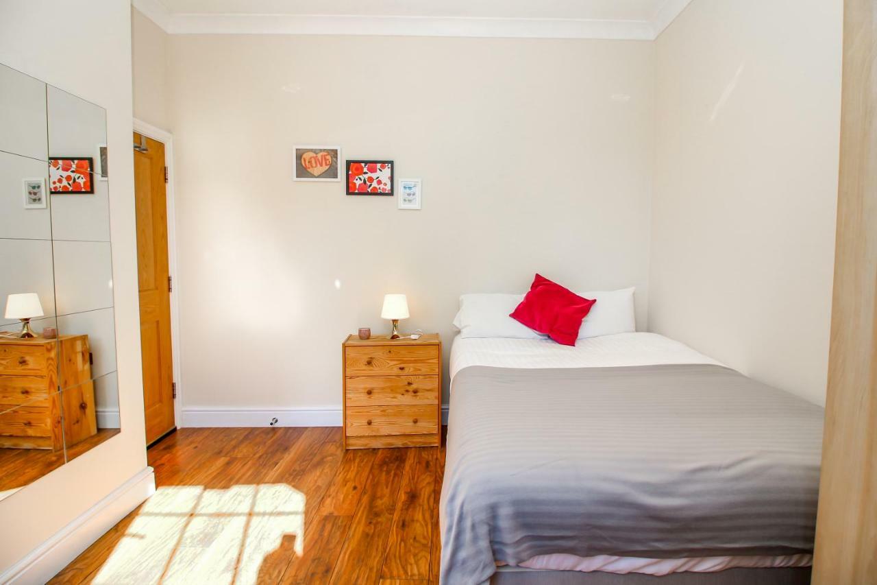Private En-Suite Room @ Liverpool Street, Brick Ln Londres Exterior foto