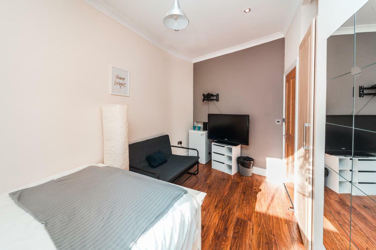 Private En-Suite Room @ Liverpool Street, Brick Ln Londres Exterior foto